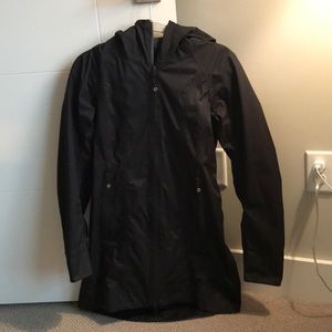 Lululemon Black Rain Coat, Size 4